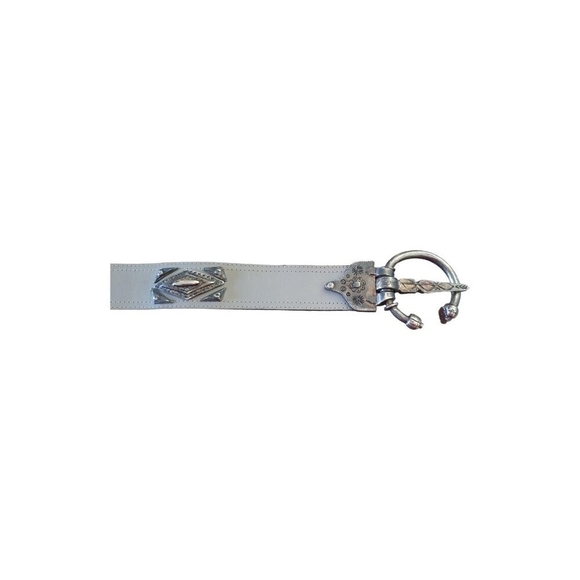 Laurel belt leather with a round, ornate metallic buckle Size 40 main image 9